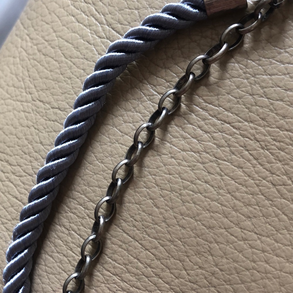 Beautiful Loft Statement Necklace - image 5